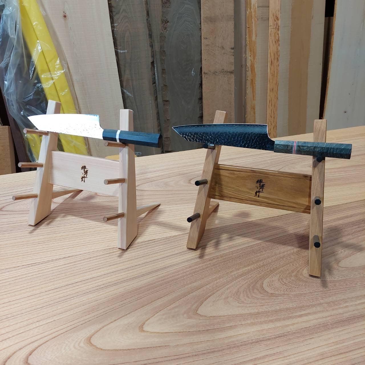 HANABUSA Knife stand (3 steps type)with Sakai Takayuki.