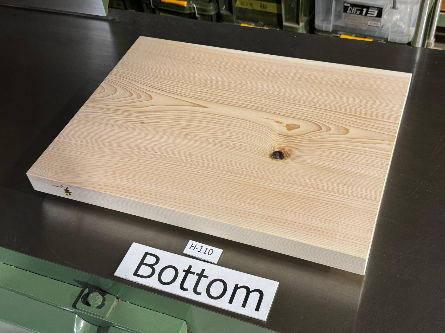 HINOKI cutting board (Japanese Cypress) No,H-110