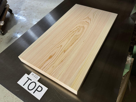 HINOKI cutting board  (Japanese Cypress)  No,H-111