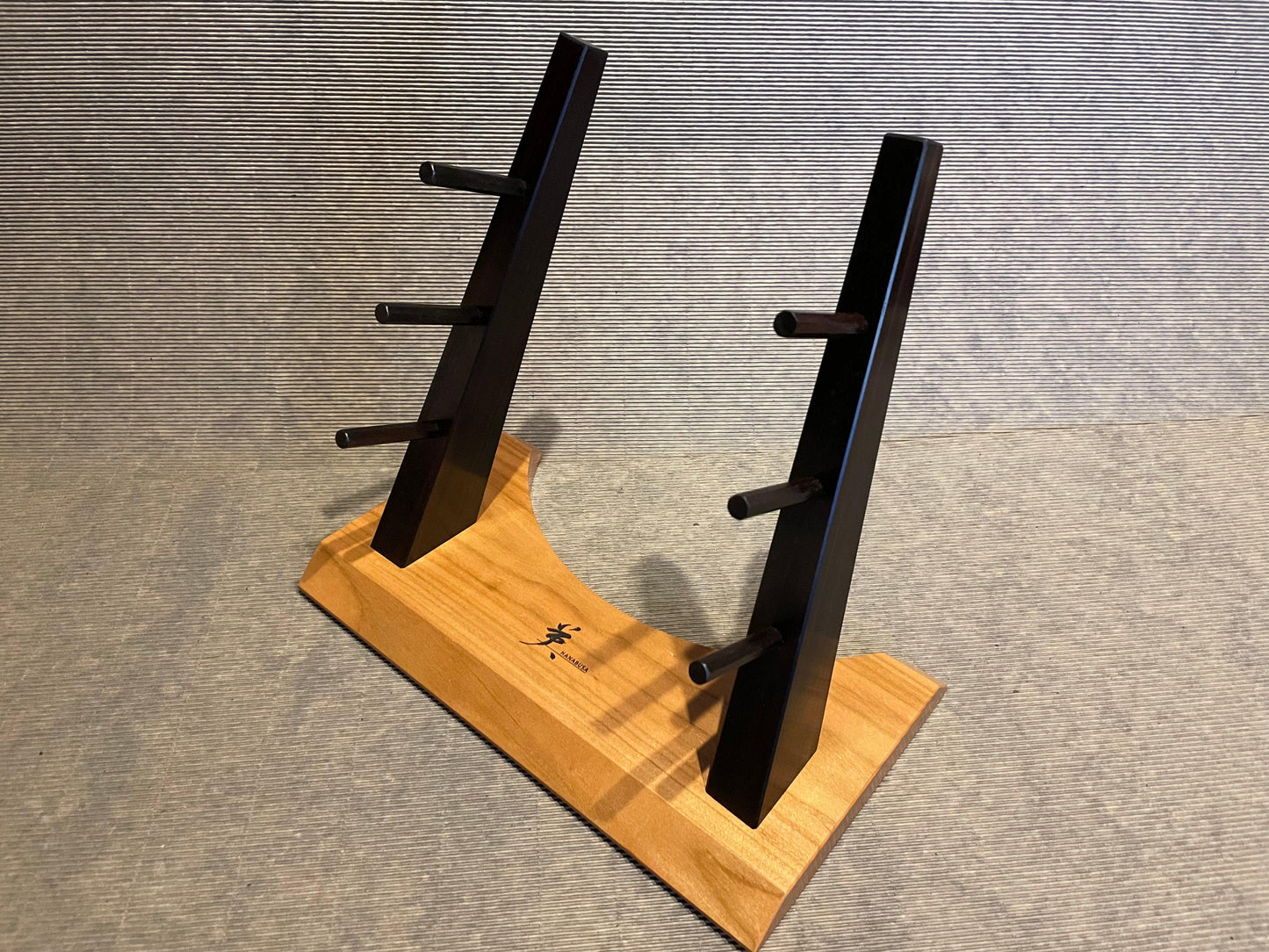 HANABUSA Special Knife stand.