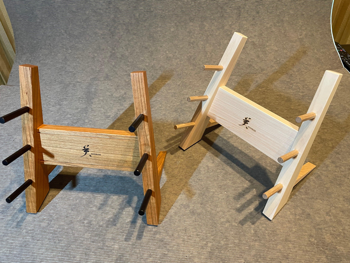 HANABUSA Knife stand (3 steps type)with Sakai Takayuki.