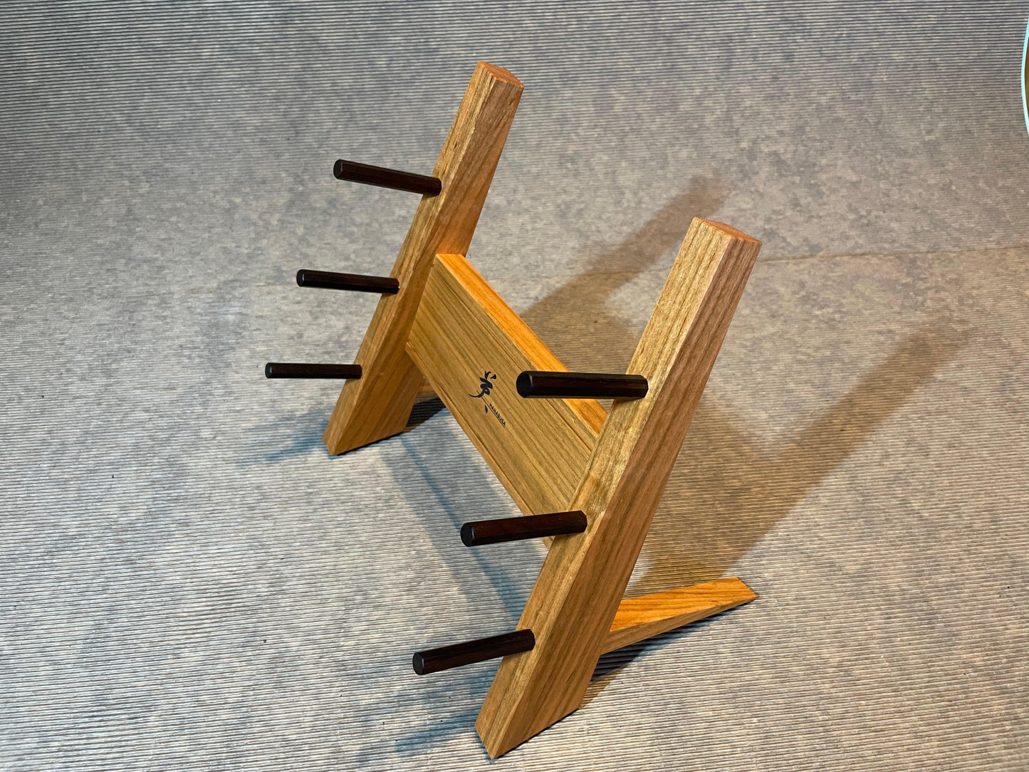 HANABUSA Knife stand (3 steps type)with Sakai Takayuki.