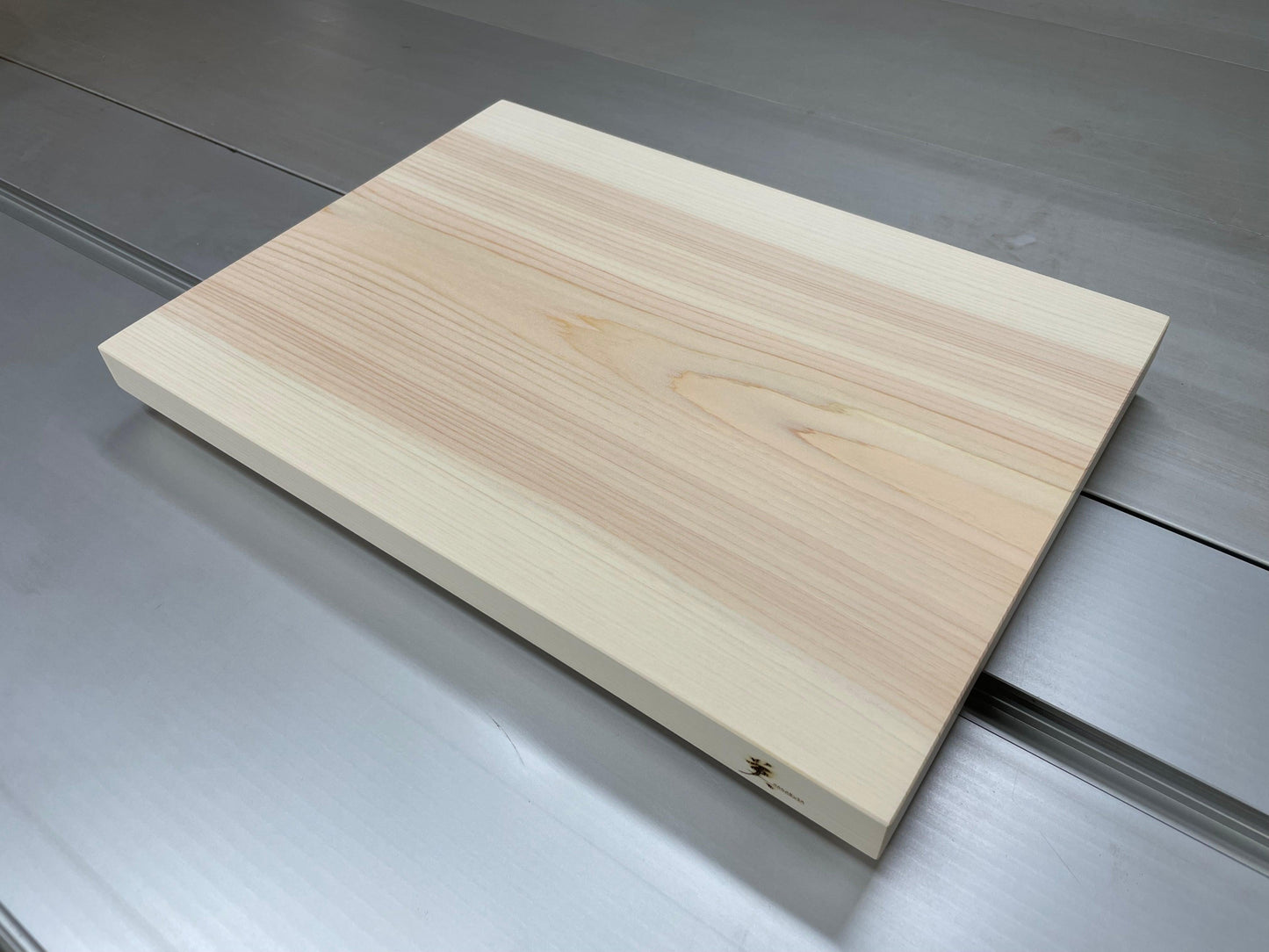 HINOKI Cutting board M size(Japanese Cypress)
