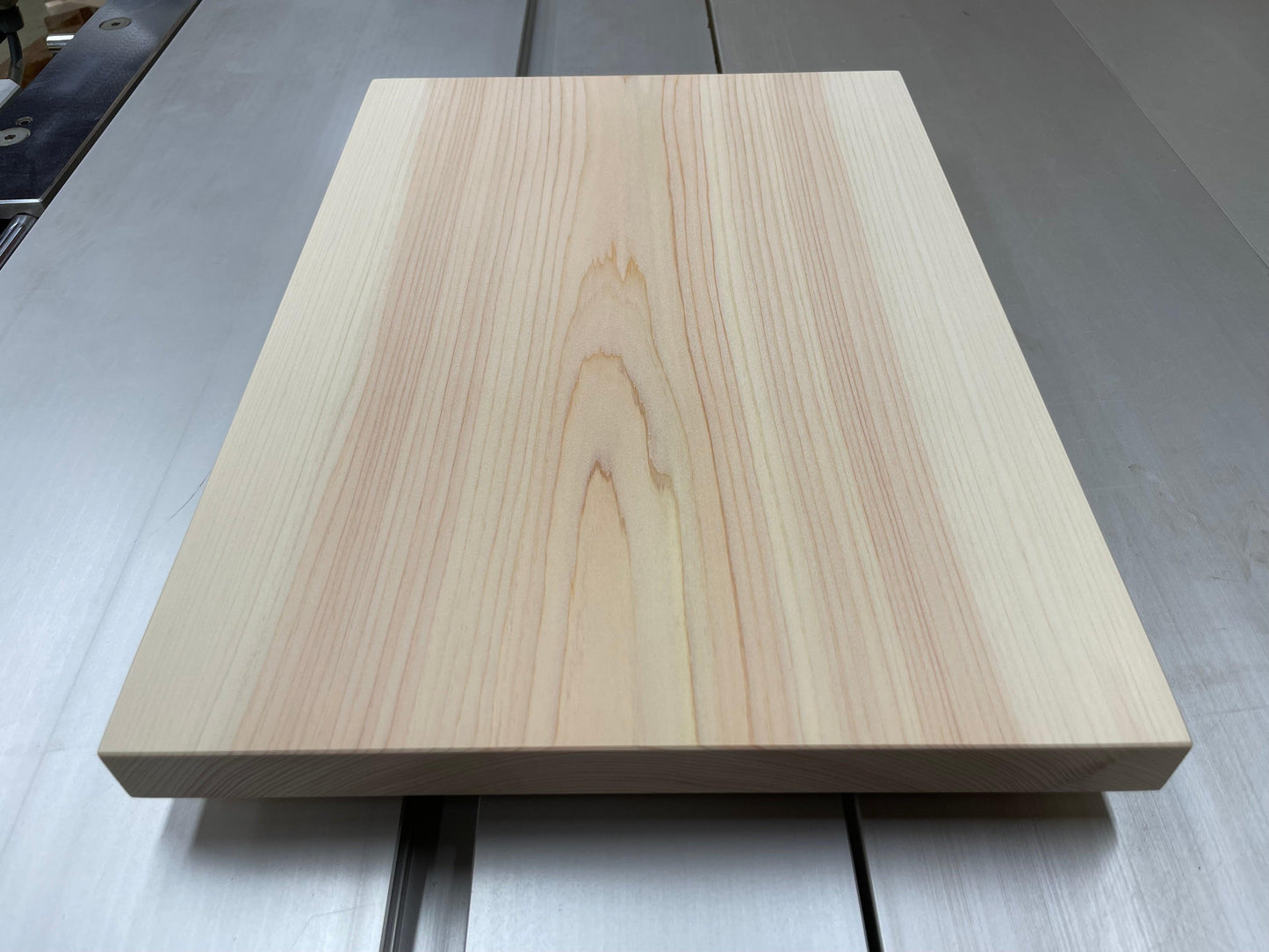HINOKI Cutting board M size(Japanese Cypress)