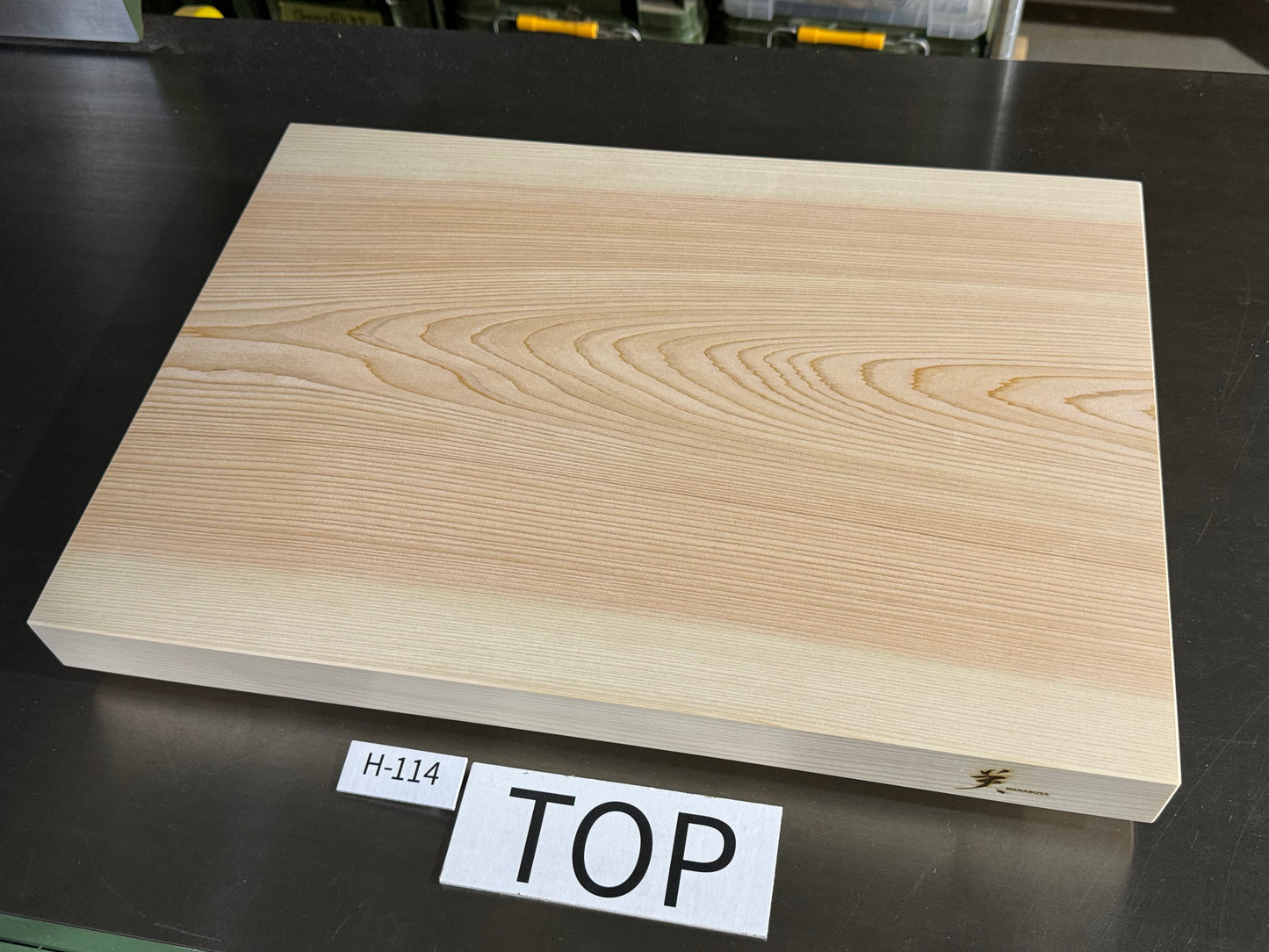 HINOKI cutting board  （Japanese Cypress）  No,H-114