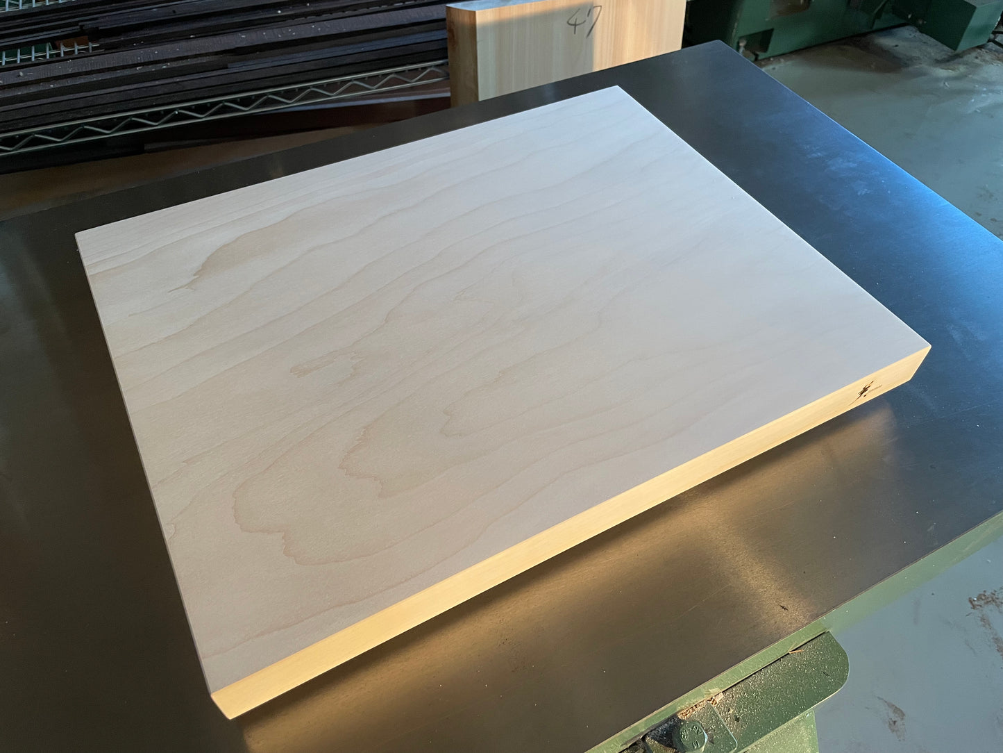 GINKGO Cutting board Large size.